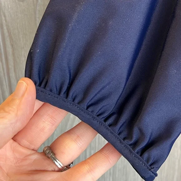 Jude Connally Navy Blue Notch Neck 3/4 Sleeve Top Size Small - Picture 2 of 8